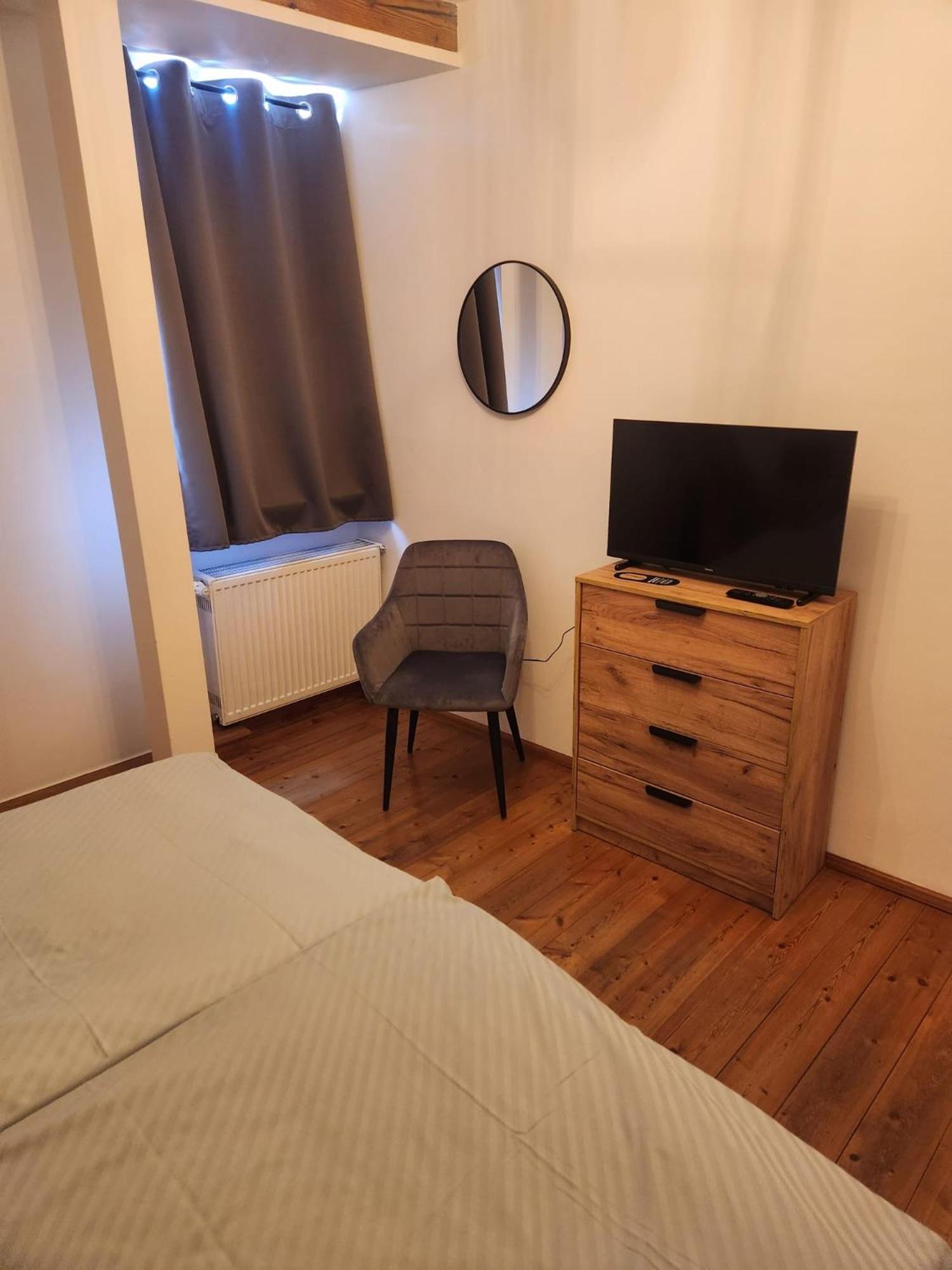 Hotel Rhodter Adler 罗特翁特尔里特堡 外观 照片